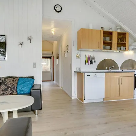 Hortensia - 350m From The Sea In Se Jutland By Interhome Holiday home Egernsund