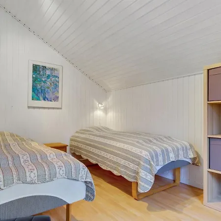 Holiday home Hortensia - 350m From The Sea In Se Jutland By Interhome *