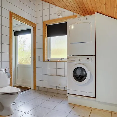 Hortensia - 350m From The Sea In Se Jutland By Interhome Holiday home Egernsund