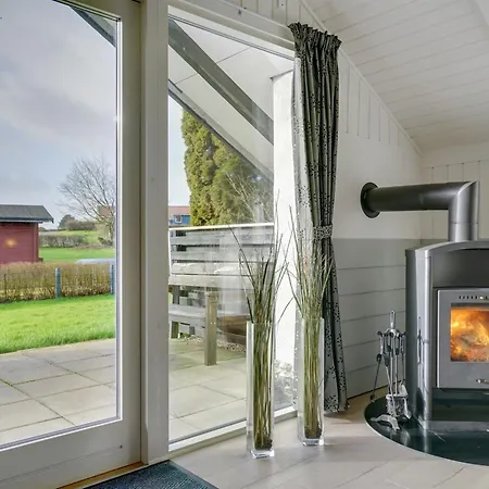 Hortensia - 350m From The Sea By Interhome Egernsund